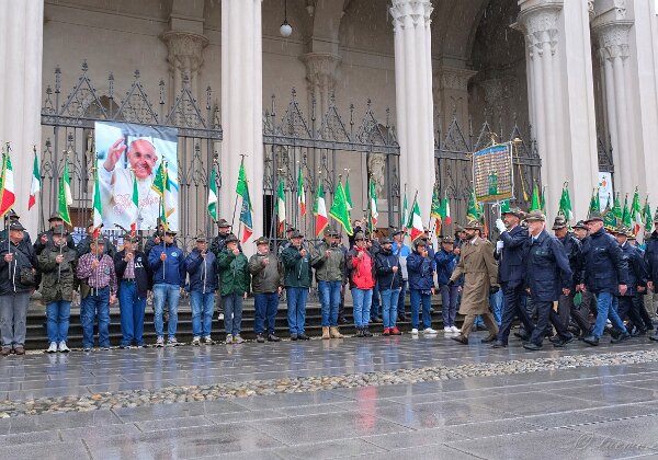 Alza Bandiera Alzabandiera – Piazza Duomo