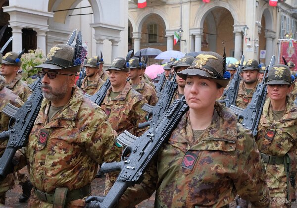 Cerimonie varie Onore ai Caduti. Sfilata. Inaugurazione della Cittadella degli Alpini. Inaugurazione della Cittadella della Protezione...