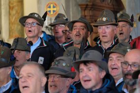 047_DSCF8586_X-T3 null