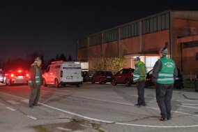 011_DSCF3019_X-T3 null