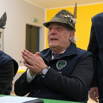 009_DSCF4767_X-E4 null