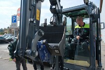 030_DSCF5895_X-T5 null