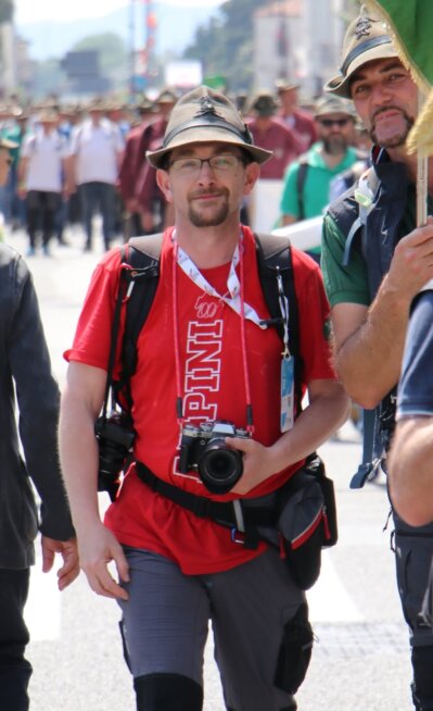 Ritratto del docente del corso di fotografia per Gruppi Alpini