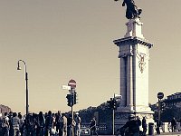 20111112121803